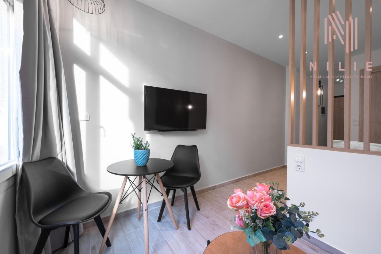 V1 Boutique Rooms, Nilie Hospitality Mgmt Thessaloniki Exterior photo
